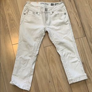 Miss me white capris